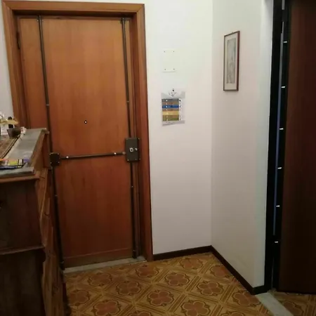 With One Bedroom In Catania, With Furnished Balcony And Wifi *