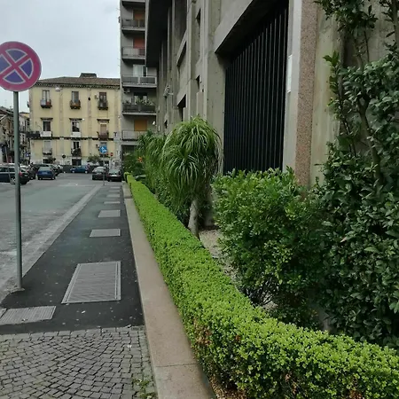 Апартаменти With One Bedroom In Catania, With Furnished Balcony And Wifi